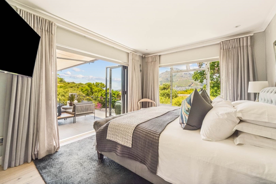 4 Bedroom Property for Sale in Tamboerskloof Western Cape